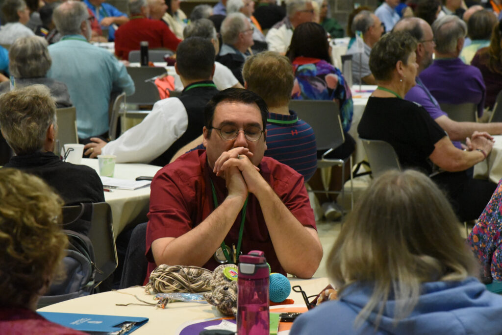 edit-table thoughts and knitting